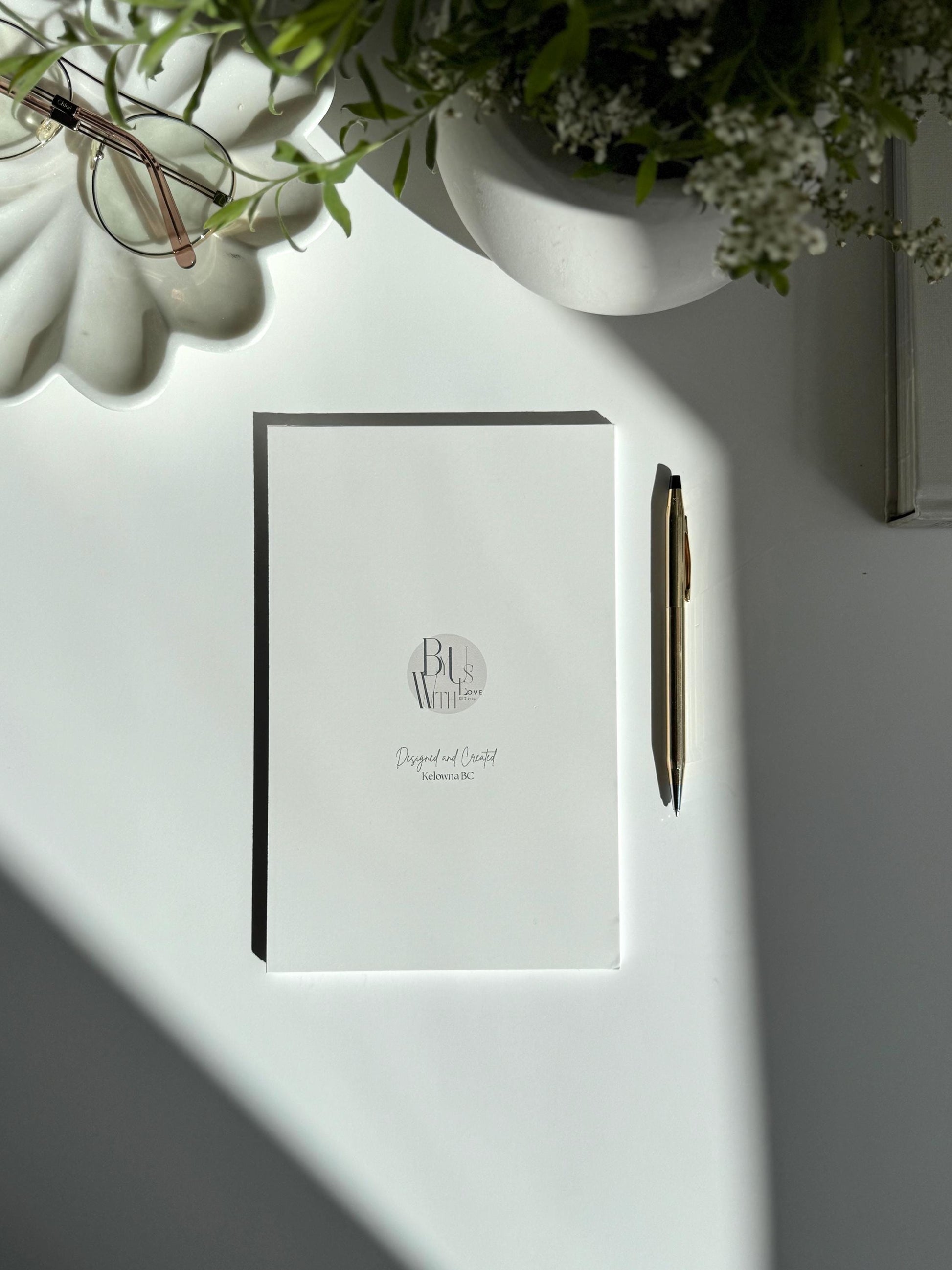 Beige Circle - Minimal Luxury To-Do List Notepad