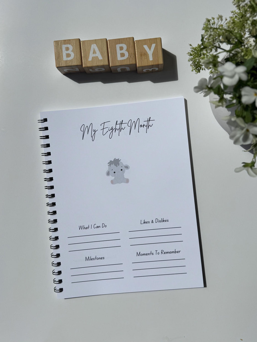 Giraffe Rainbow - Pregnancy Journal