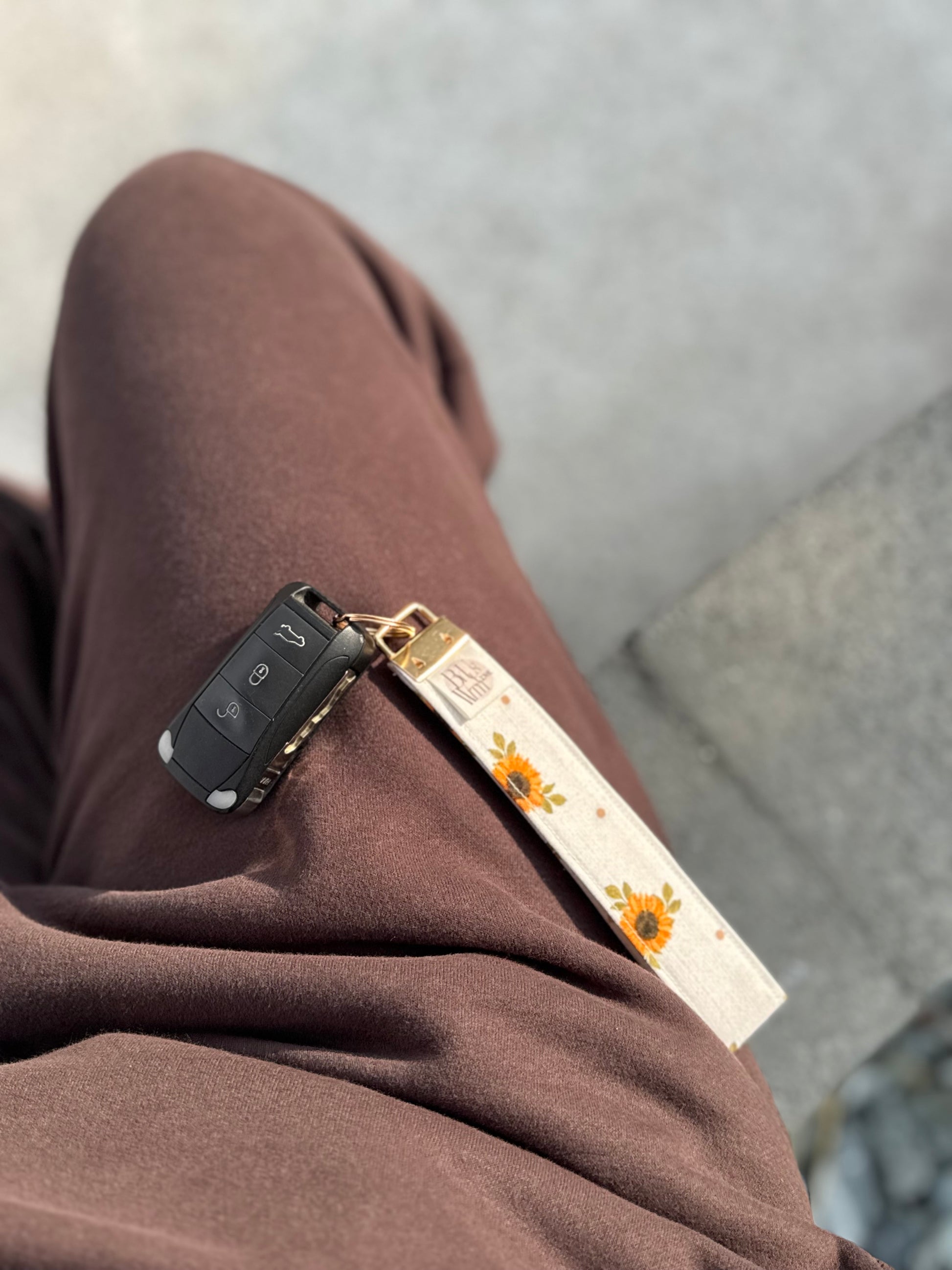 Handmade Sunflower Key Wristlet – Cream Fabric Keychain Strap