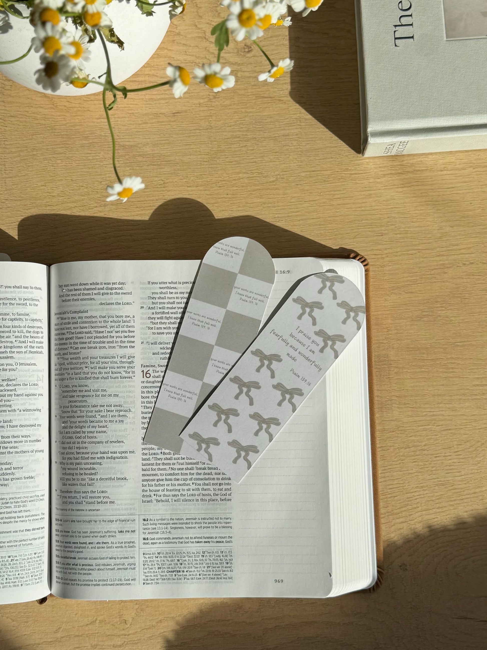 Minimalist Bow & Checkered Bible Bookmarks