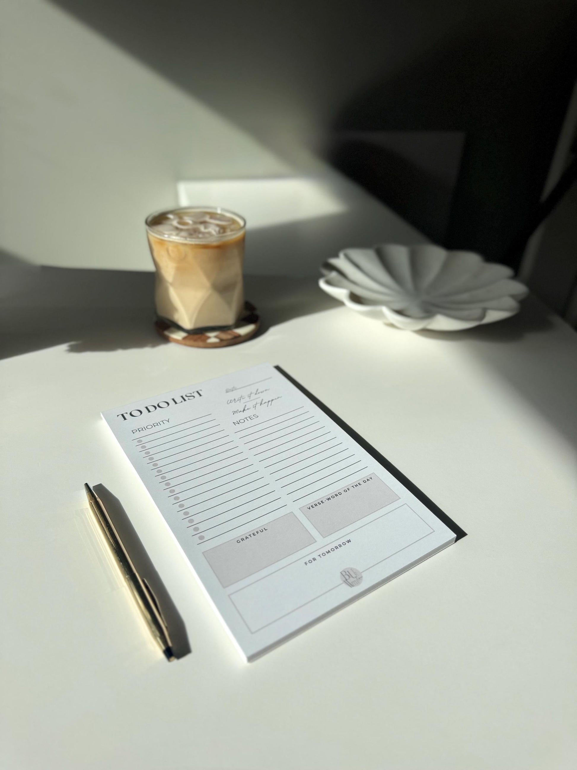 Neutral Daily To-Do List Notepad — Calm Your Chaos with Purposeful Planning