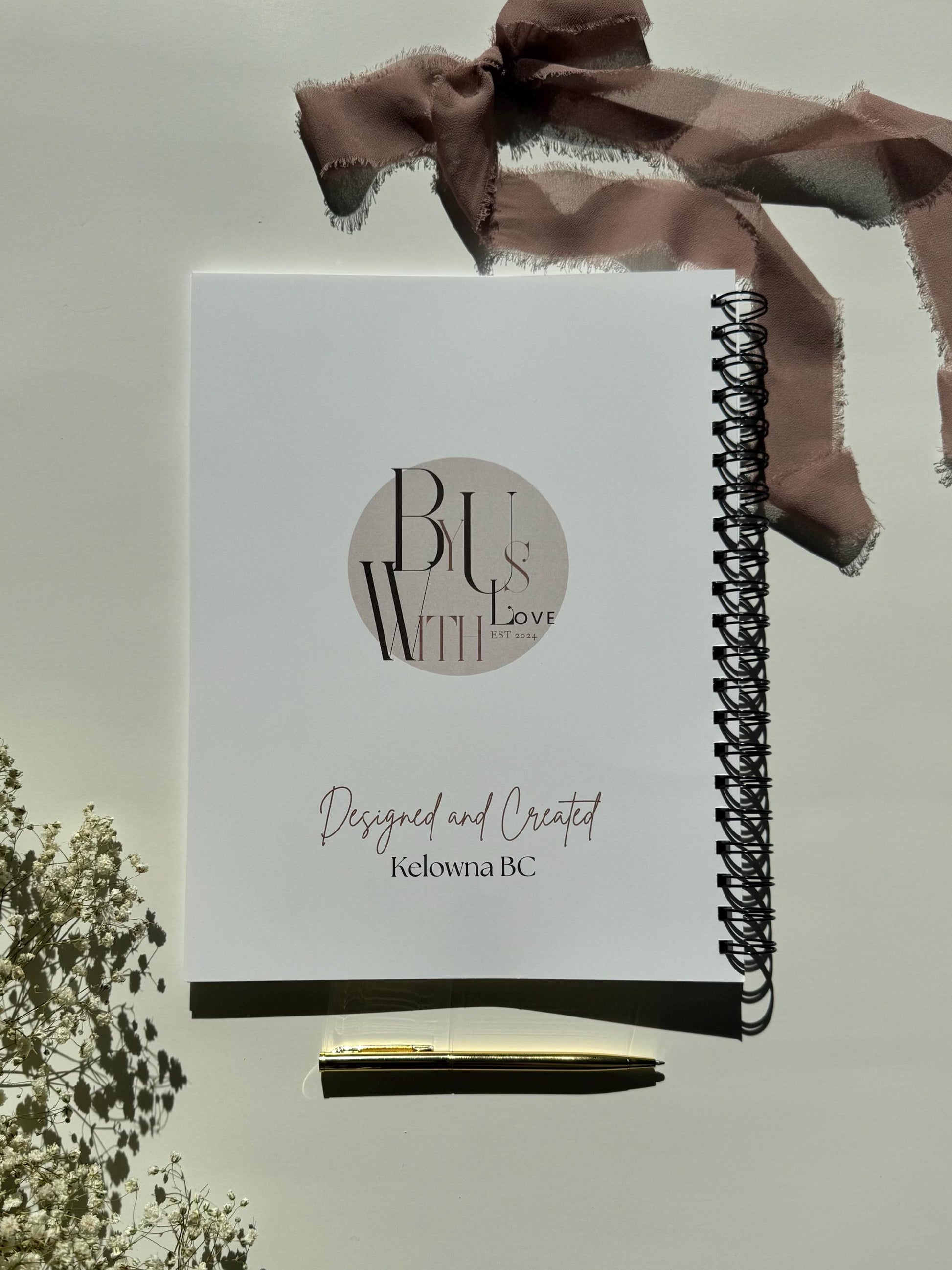 Neutral Bow - Pregnancy Journal