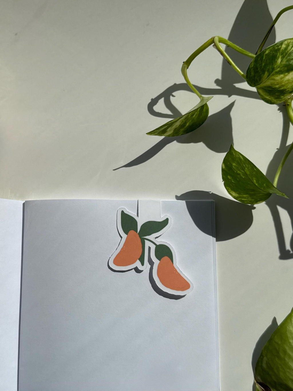 Mandarin Magnetic Bookmark with Leaves – Brighten Your Reading with Citrus Love