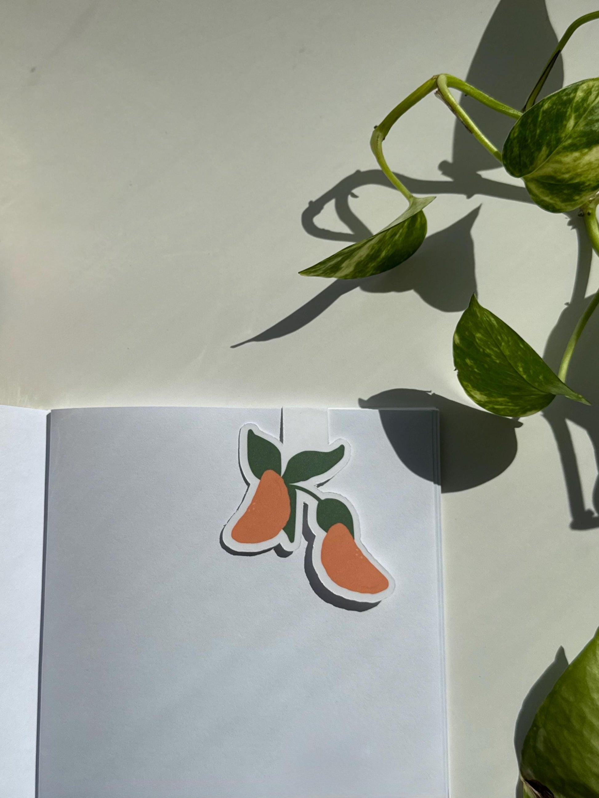 Mandarin Magnetic Bookmark with Leaves – Brighten Your Reading with Citrus Love