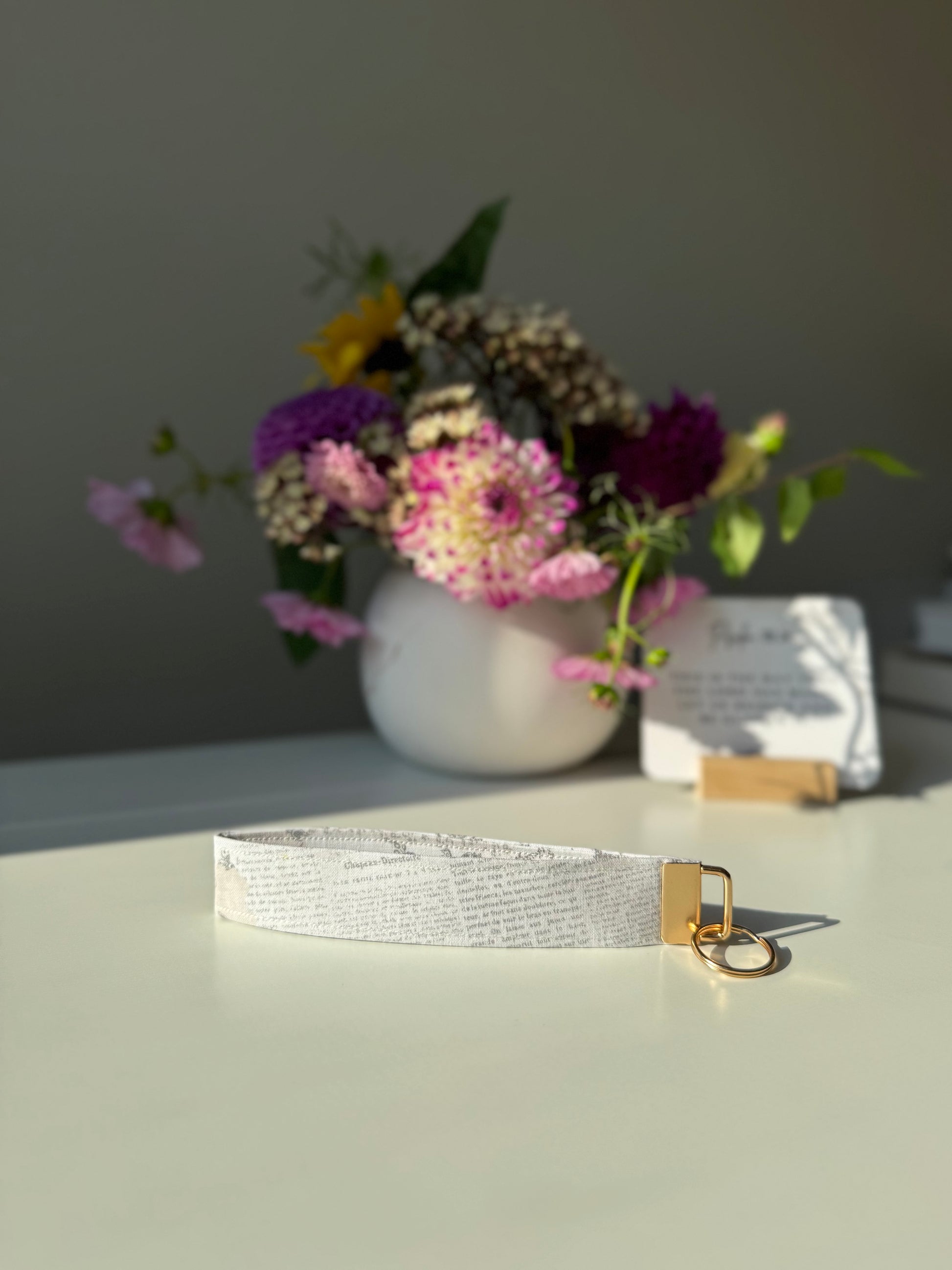 Vintage Floral Fabric Keychain Wristlet – Handmade Key Fob
