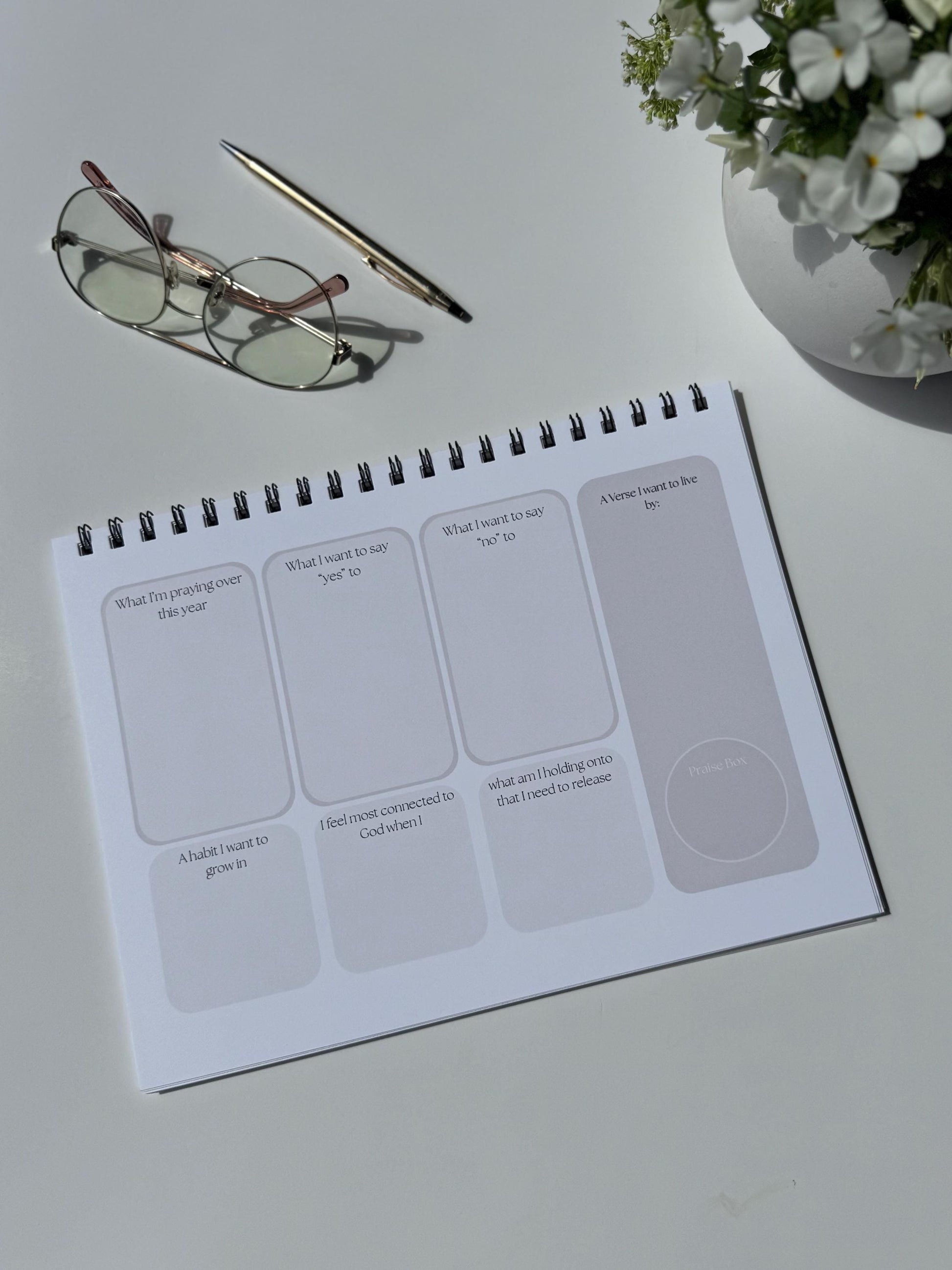 Minimalist Desk Calendar & Goal Planner