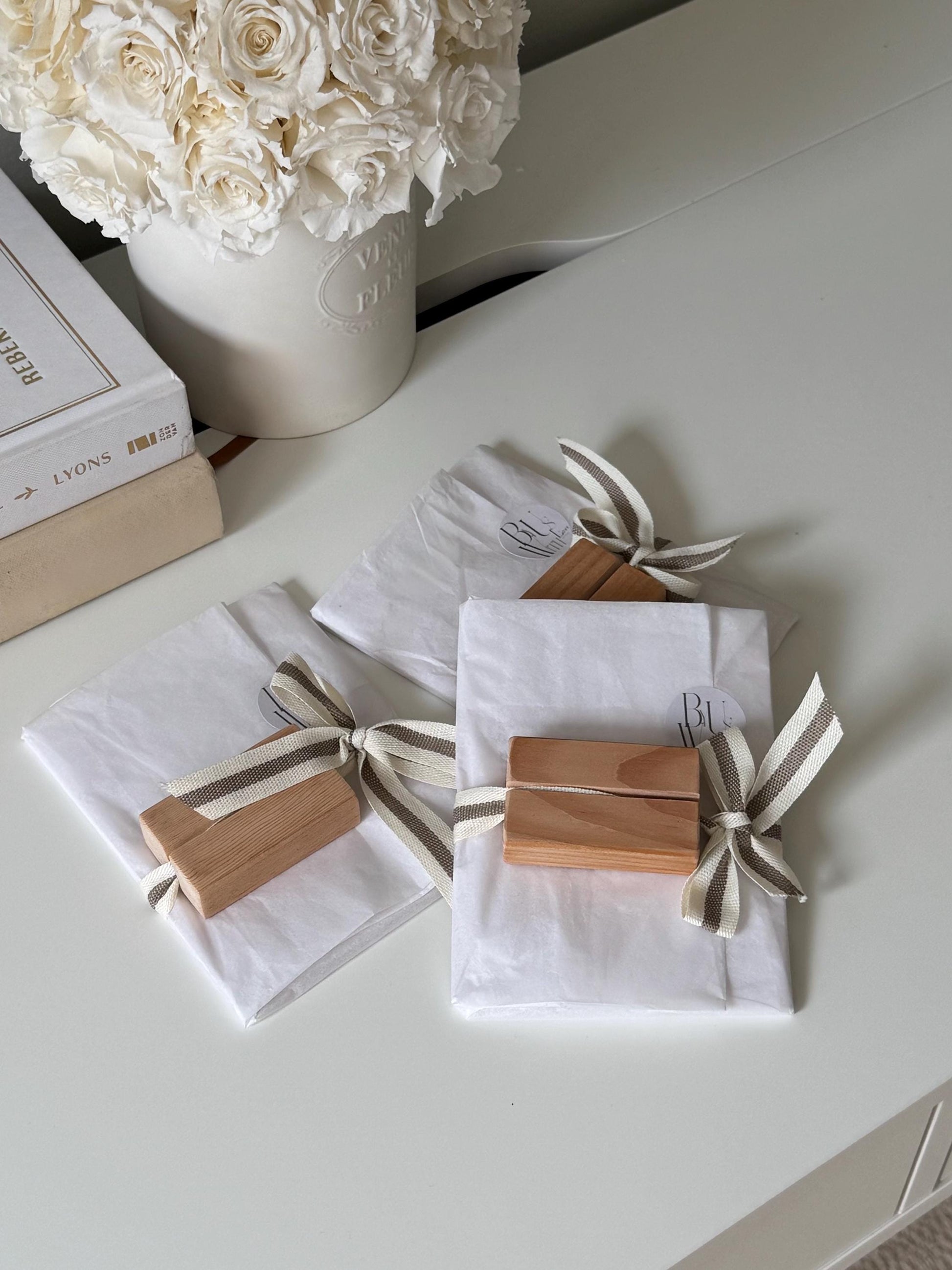Bible Verse Cards – 12 Neutral Scripture Memory Cards with Prayer